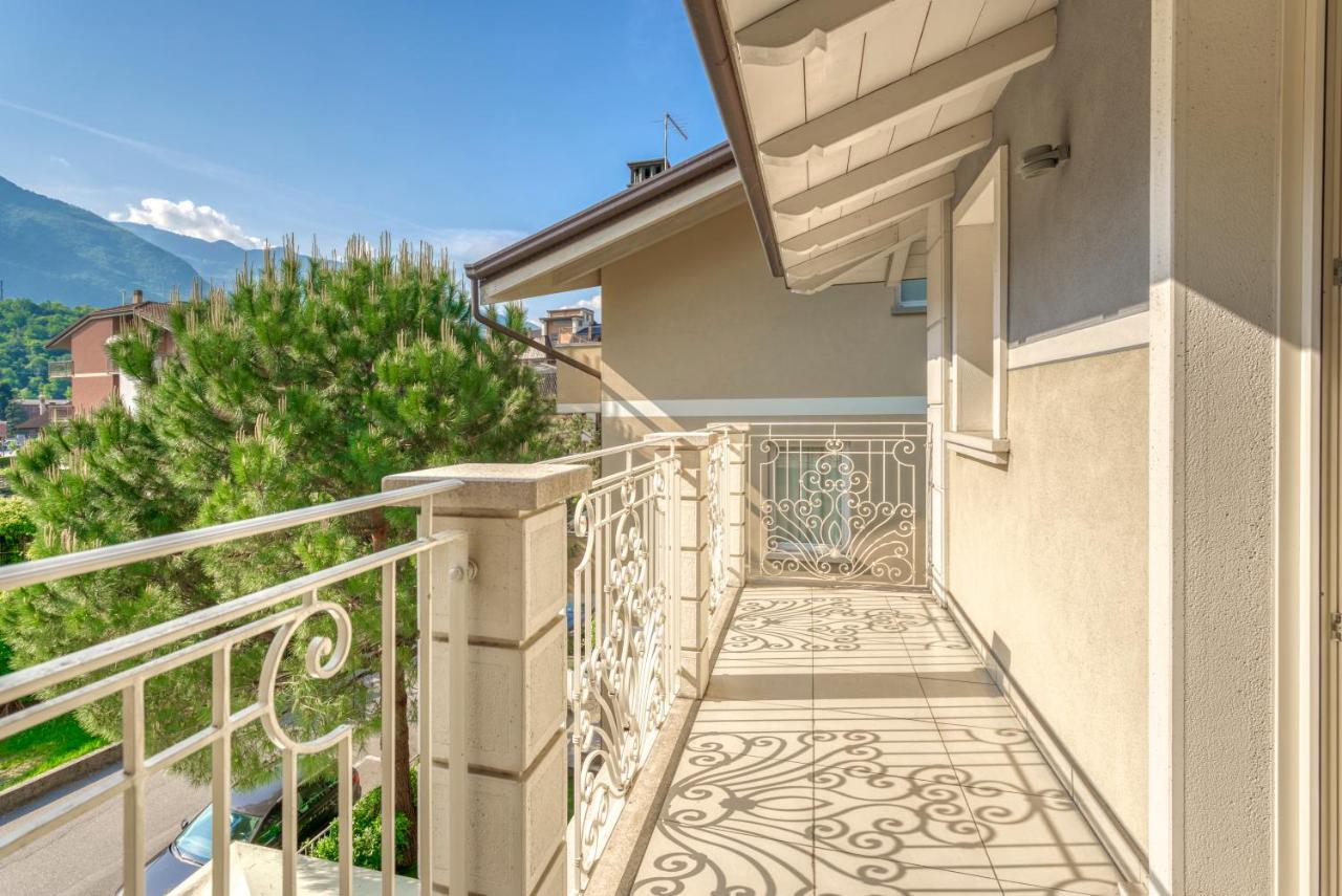 Villa Liberty Boario Terme Exterior foto