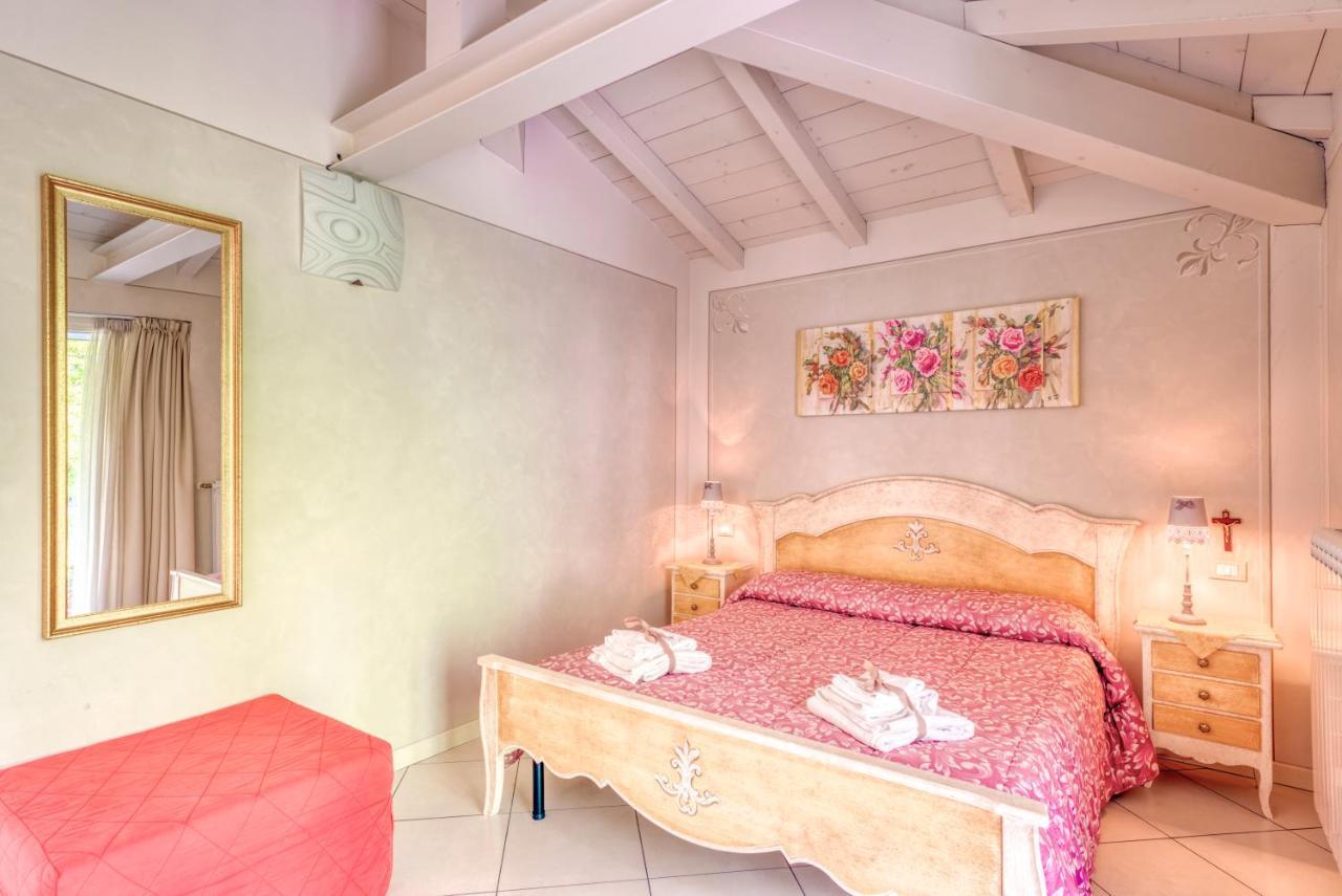 Villa Liberty Boario Terme Exterior foto